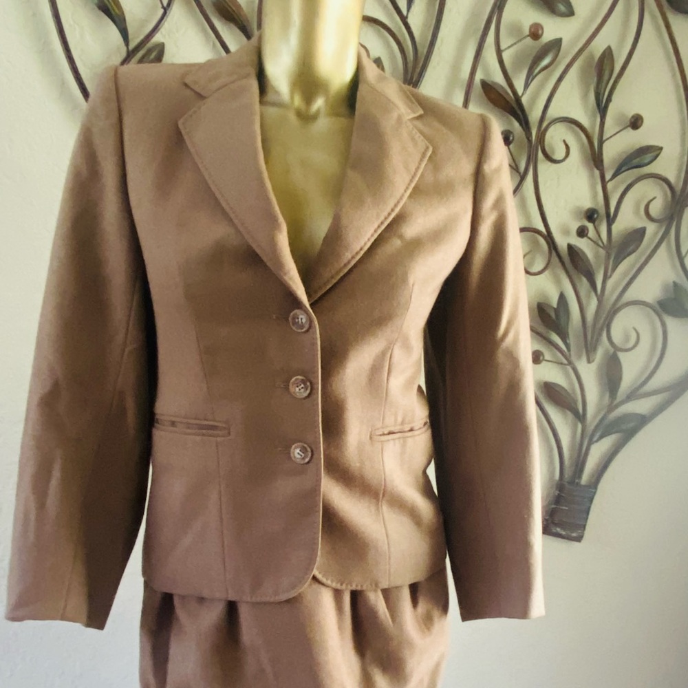Vintage Joseph Picone for Saks Fifth Ave Wool Skirt Suit XS/S